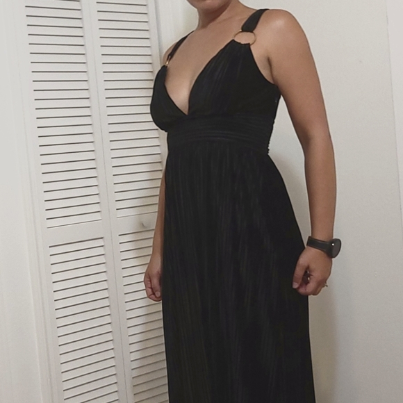Guess Formal Maxi Dress - Picture 2 of 8